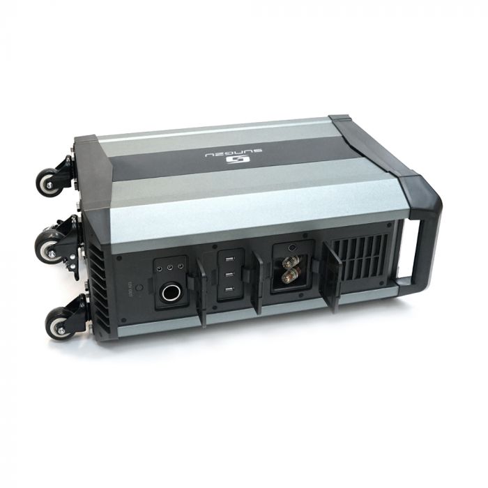 
					Портативна сонячна станція SADE з накопиченням енергії до 2000W, 3*AC/220V+3*DC/12V+3*USB/5V