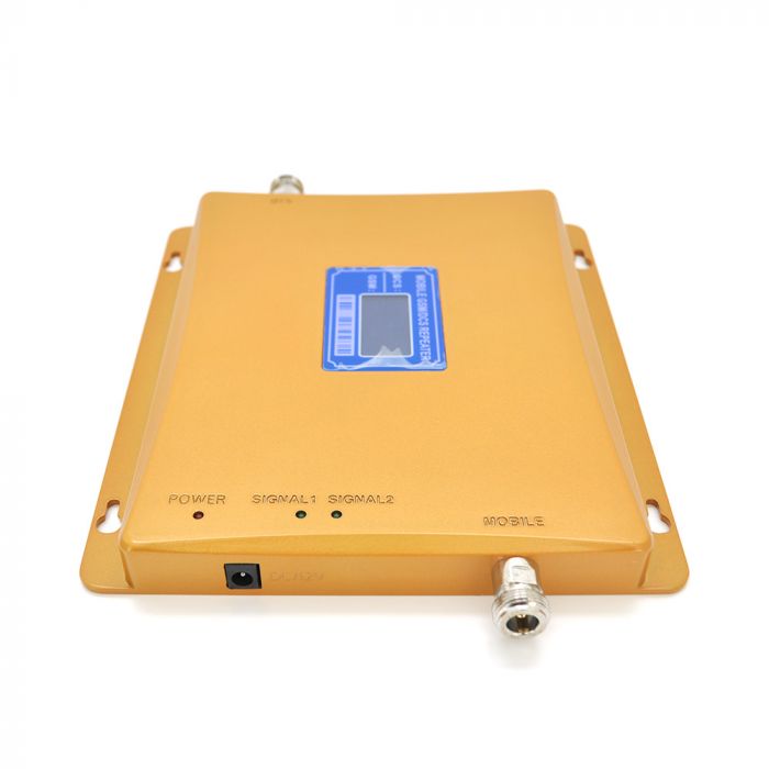 
					Комплект підсилювач GSM203-3G-4G 900/1800МГц. Підсилювач дводіапазонний, антена прийому 10м кабелю, антена ретрансляції 3 метри. Gold