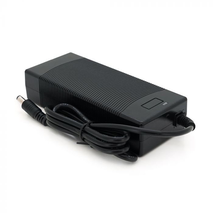 
					Зарядний пристрій HE для Li-Ion акумуляторів 36.5V2A, штекер 5,5*2.1, з індикацією, BOX