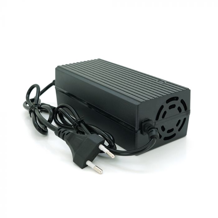 
					Зарядний пристрій Jinyi для акумуляторів LiFePo4 36V(43.8V),12S,5A,штекер 5.5*2.5,з індикацією,BOX