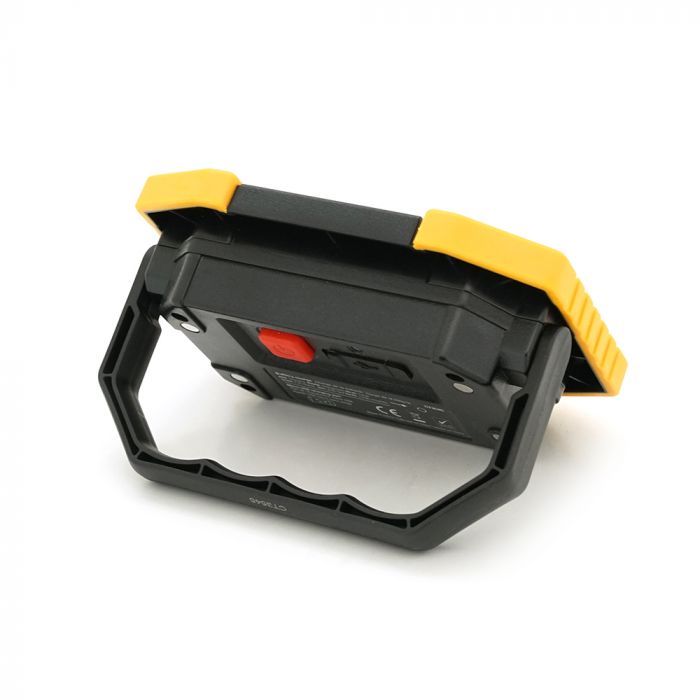 
					Ліхтар-прожектор CAT CT3545, 500LM, 4 режими, живлення від 4*АА, Blister